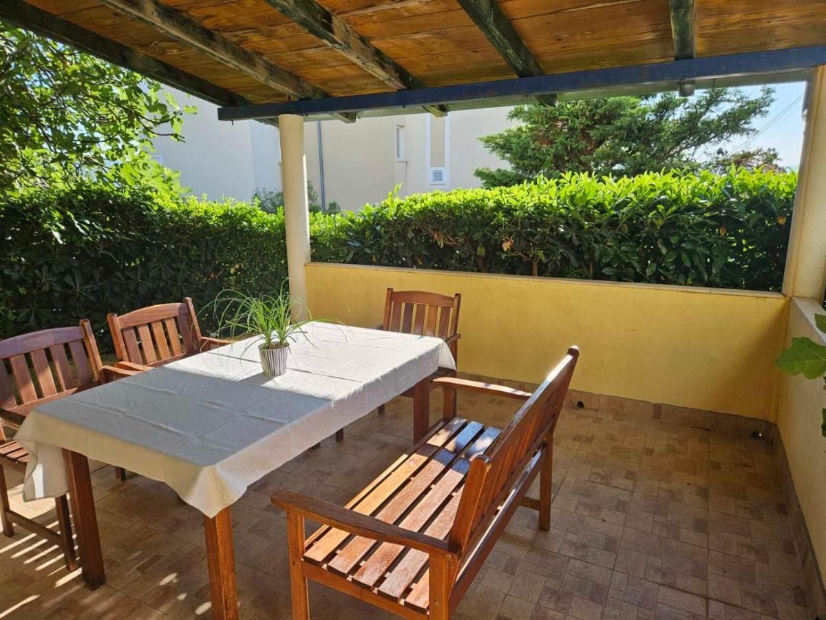 Apartmani Sanja Klenovica Εξωτερικό φωτογραφία