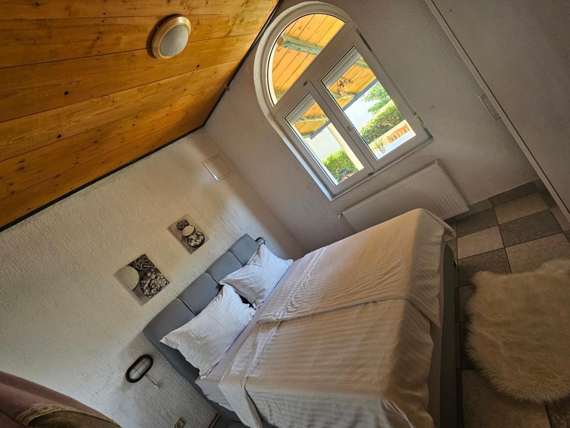 Apartmani Sanja Klenovica Εξωτερικό φωτογραφία